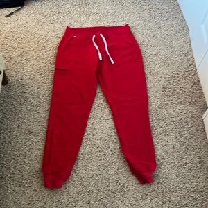 Figs Zamora jogger scrub pant, red, large tall